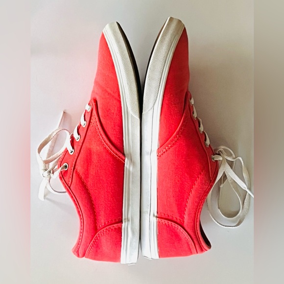 VANS—OLD SCHOOL—WOMEN’S 8–GOOD CLEAN CONDITION—READY TO GO! - Picture 7 of 12